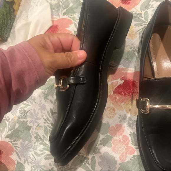 H&M Black and Gold Leather Loafers - Picture 8 of 9